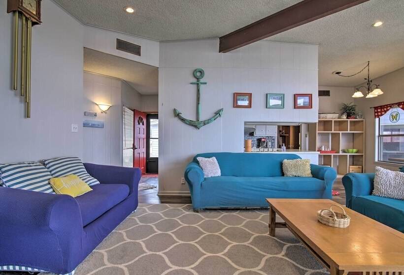 Rustic Lake Buchanan Hideaway W/ Game Room & Grill