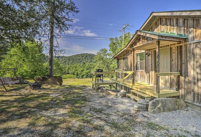 Rustic Mtn View Cabin < 1 Mile To White River!
