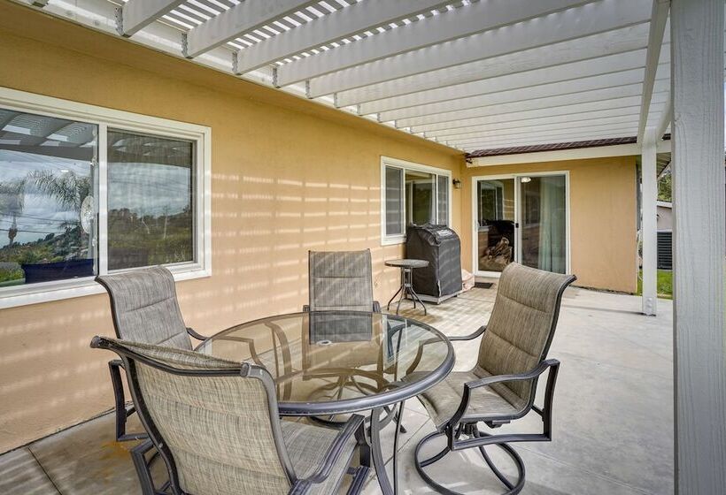 Santa Ana Home W/ Patio, 9 Mi To Disneyland!
