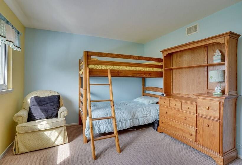 Santa Ana Home W/ Patio, 9 Mi To Disneyland!