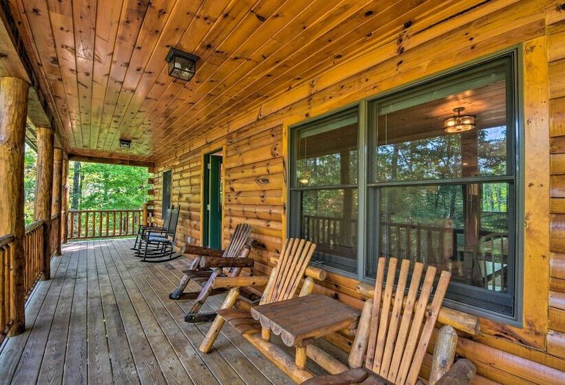 Secluded Cabin W/ Deck 13 Miles To Downtown Murphy