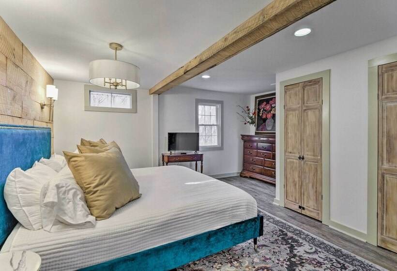 Deck + Views: Spacious Newland Home!