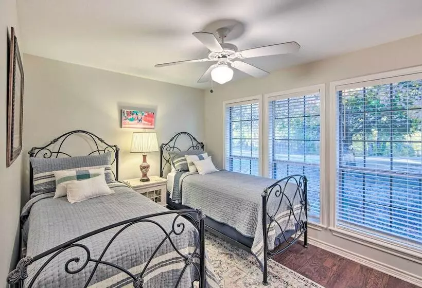 The Crown Goose    Bullard Home W/ Pool & Spa!