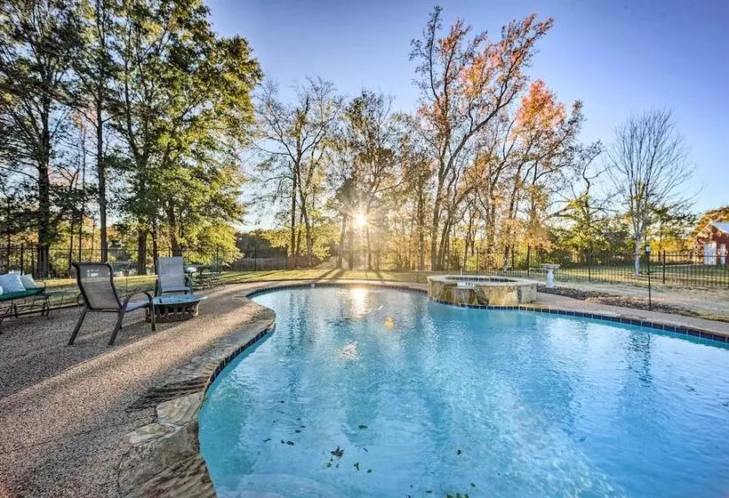 The Crown Goose    Bullard Home W/ Pool & Spa!