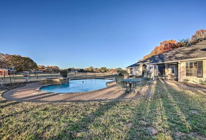 The Crown Goose    Bullard Home W/ Pool & Spa!