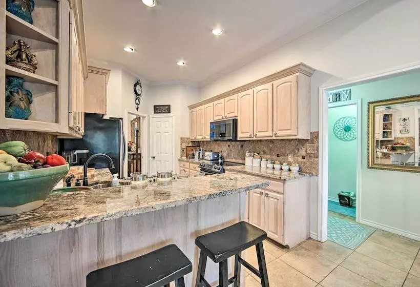 The Crown Goose    Bullard Home W/ Pool & Spa!