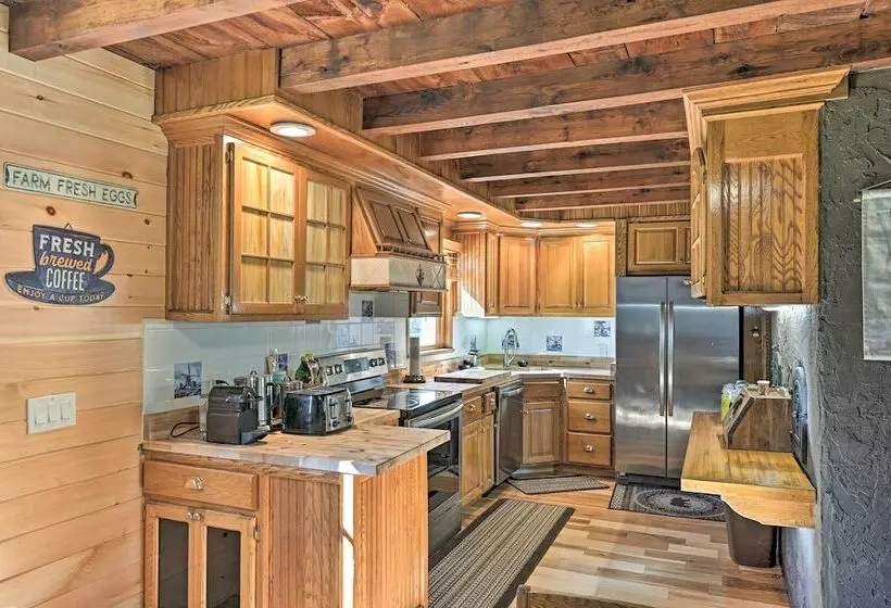 Unadilla Cabin On 50 Acres + Fire Pit & Creek