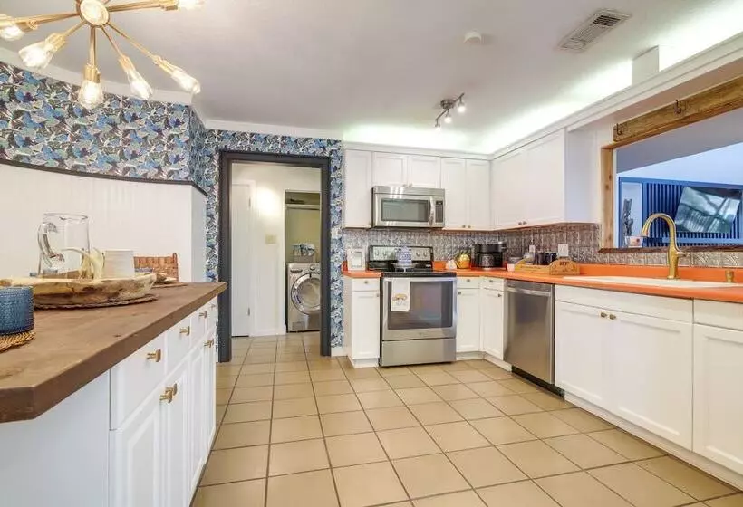 Waterfront Lake Travis Luxury Home W/ Large Deck!