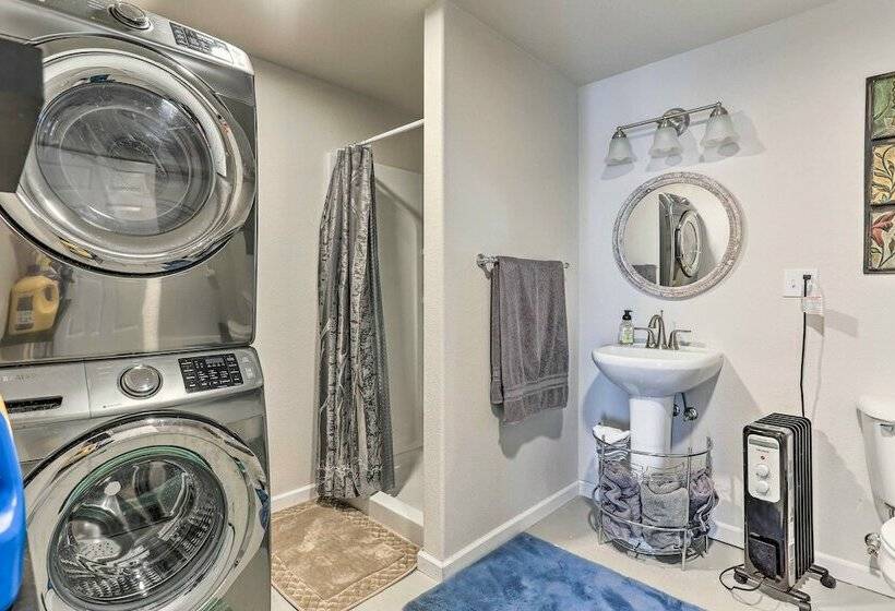 Wyoming Escape ~ 21 Mi To Devil S Tower