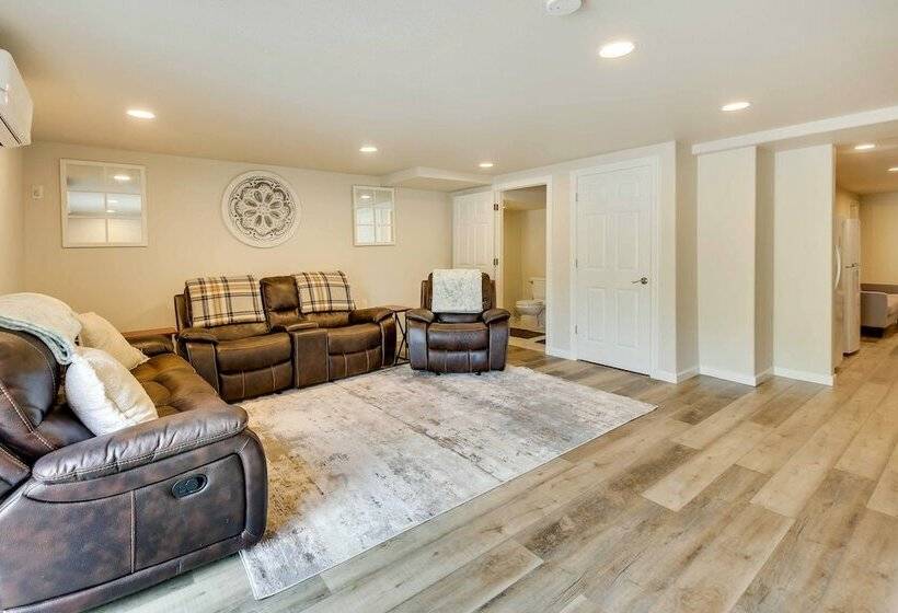 Wyoming Escape ~ 21 Mi To Devil S Tower