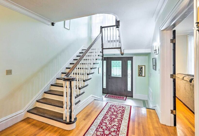 Charming Historic Home ~ 1 Mi To Dtwn Olean!