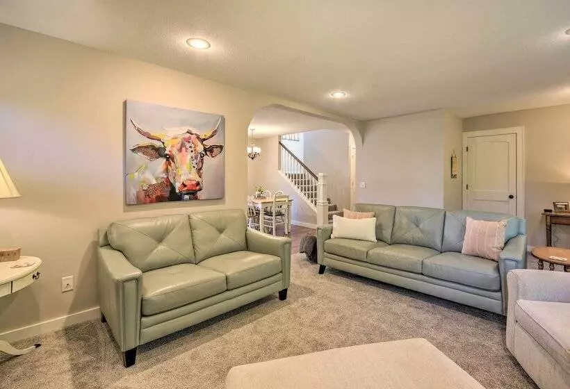 Charming Taylors Falls Home W/ Deck, Fire Pit