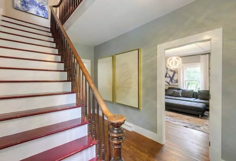 Chester Home ~ 12 Mi To Magic Mountain Ski Area