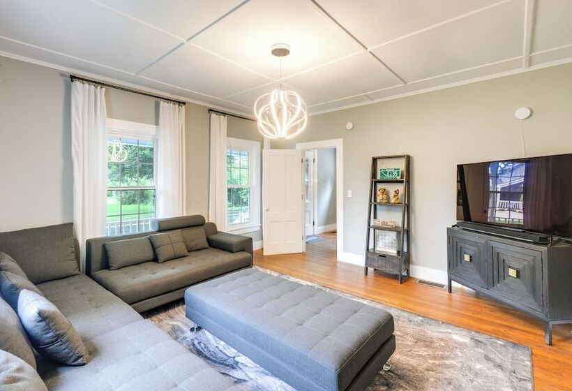 Chester Home ~ 12 Mi To Magic Mountain Ski Area