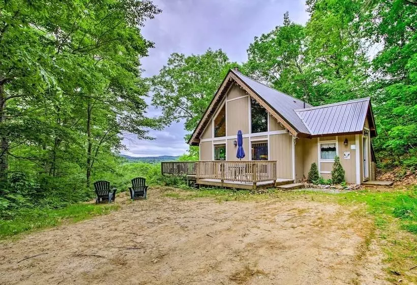 Conway Area Chalet W/ Mountain Views & Fire Pit!