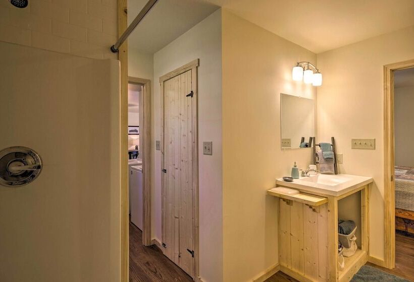 Cozy Bryson City Cabin 5 Miles To Downtown!