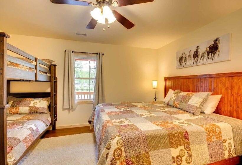 Cozy Bryson City Cabin On Tuck River W/ Fire Pit!