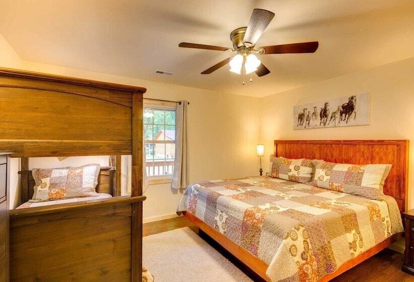 Cozy Bryson City Cabin On Tuck River W/ Fire Pit!