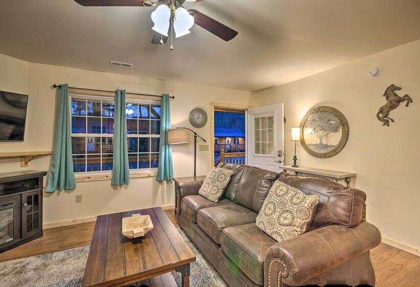 Cozy Bryson City Cabin On Tuck River W/ Fire Pit!