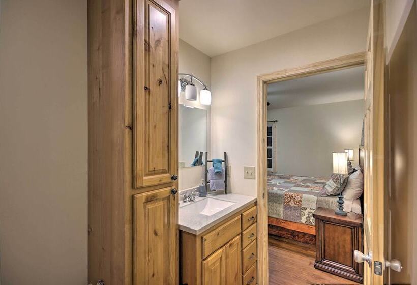 Cozy Bryson City Cabin On Tuck River W/ Fire Pit!