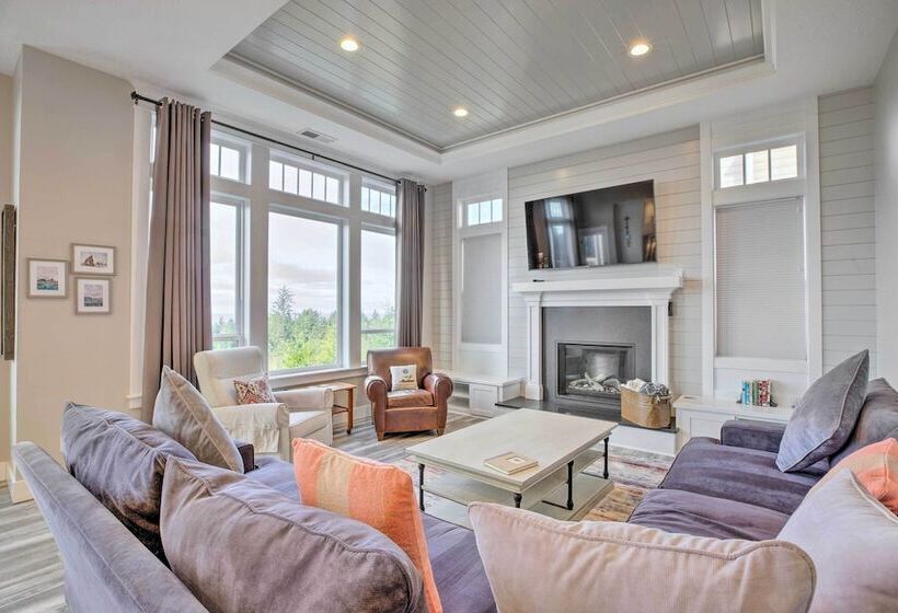 Cozy Depoe Bay Home < 1 Mi To Pirate Cove!