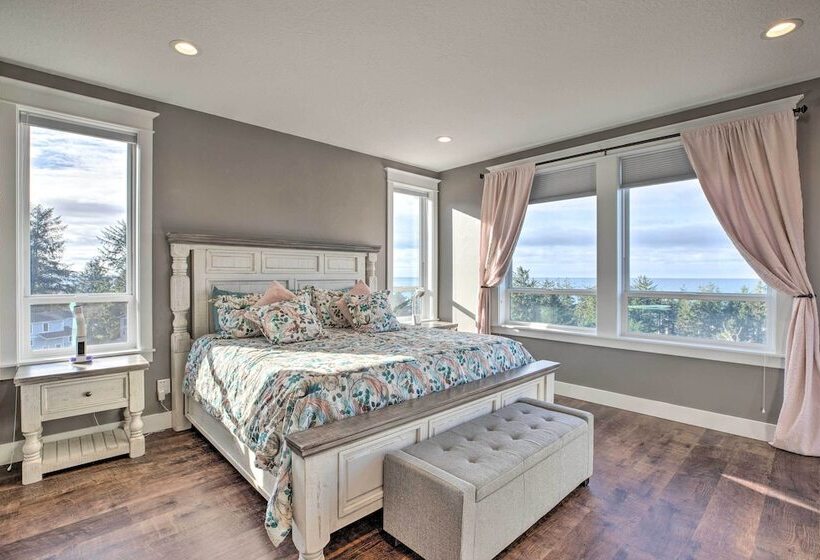 Cozy Depoe Bay Home < 1 Mi To Pirate Cove!