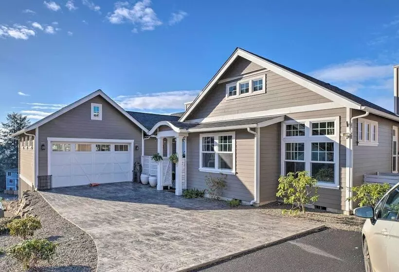 Cozy Depoe Bay Home < 1 Mi To Pirate Cove!
