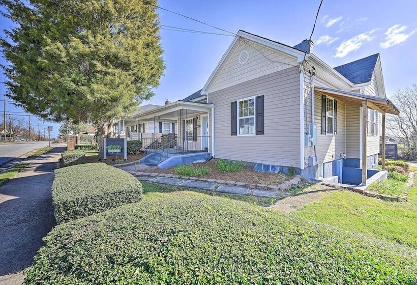 Cozy Winston Salem Home < 2 Mi To Downtown!