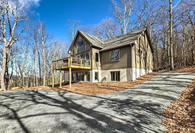 Designer Home W/ Fire Pit ~ 70 Steps To Slopes!