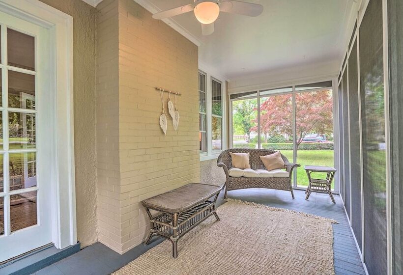 Elegant Charles Town Home: Grill, Walk Dtwn!