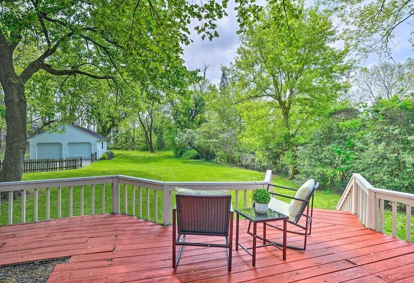 Elegant Charles Town Home: Grill, Walk Dtwn!