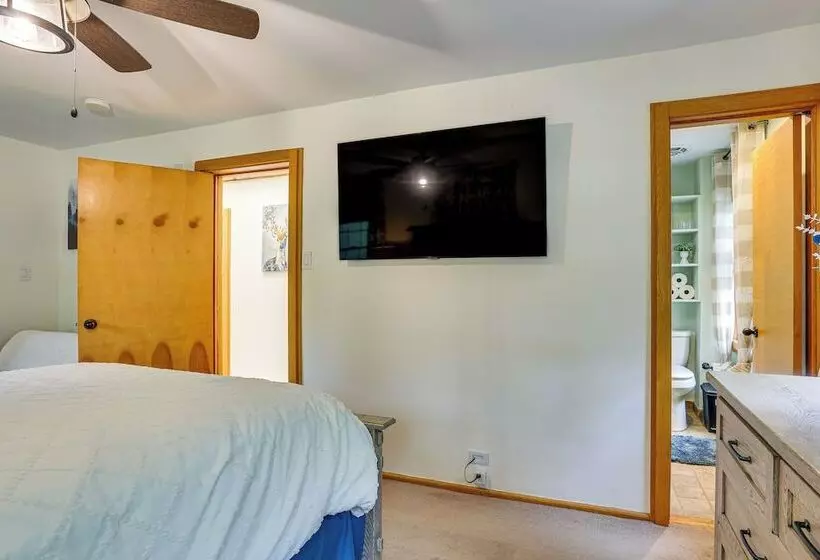 Hot Tub, Game Room: Greentown Home Near State Park