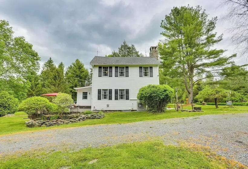 Hot Tub, Game Room: Greentown Home Near State Park
