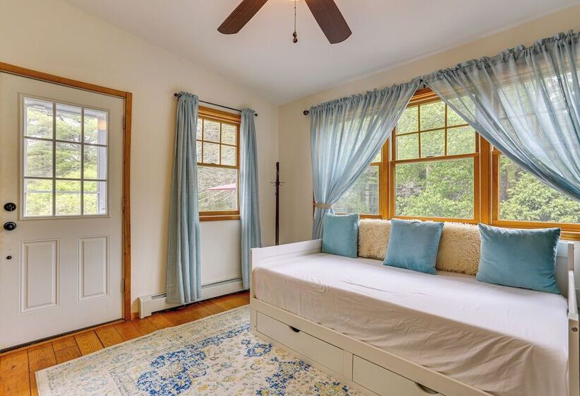 Hot Tub, Game Room: Greentown Home Near State Park