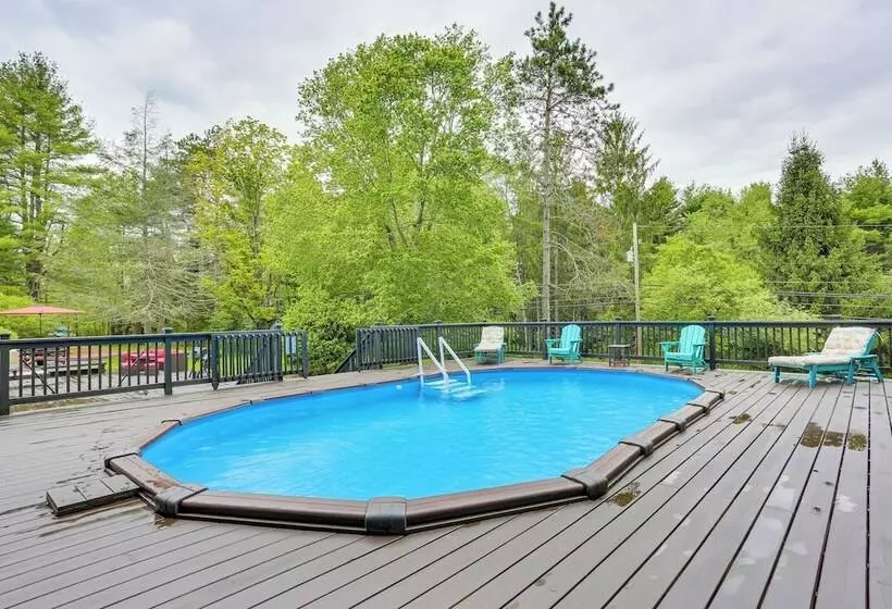 Hot Tub, Game Room: Greentown Home Near State Park