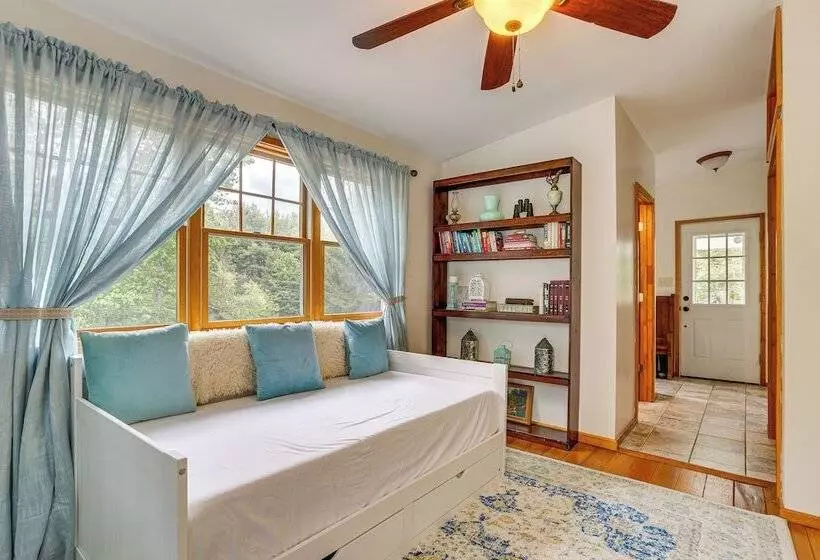 Hot Tub, Game Room: Greentown Home Near State Park