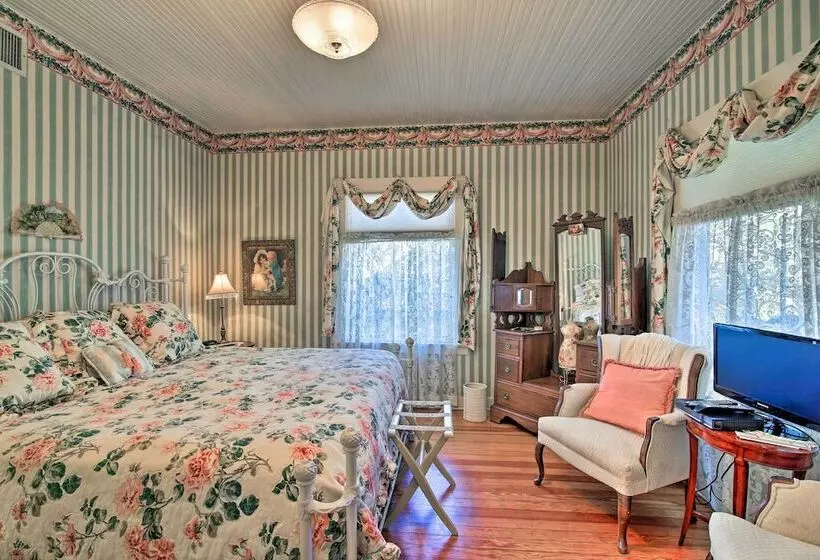 Historic Grape Arbor House < 2 Blocks To Main St