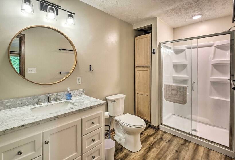 Idyllic Bronston Retreat W/ Fire Pit + View!