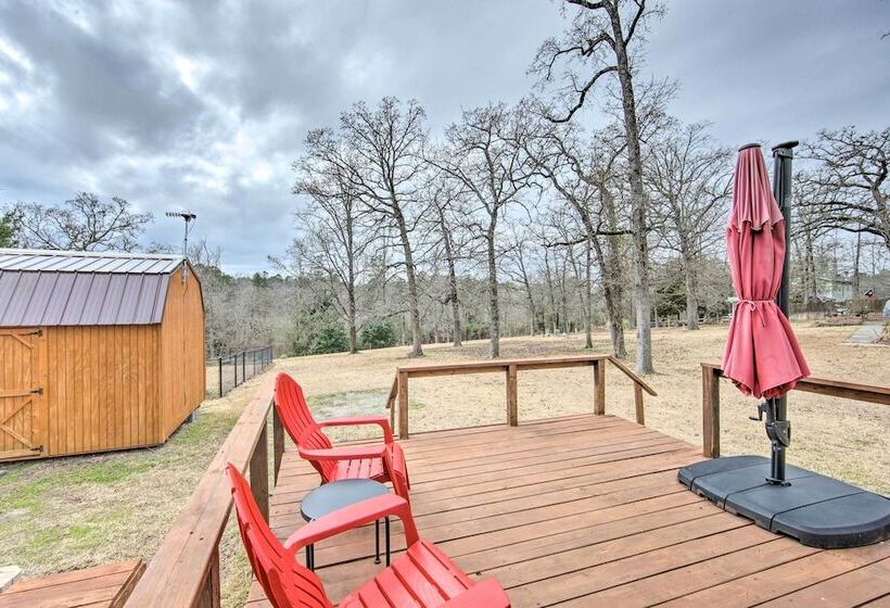 Jefferson Retreat W/ Backyard < 1 Mi To Lake!