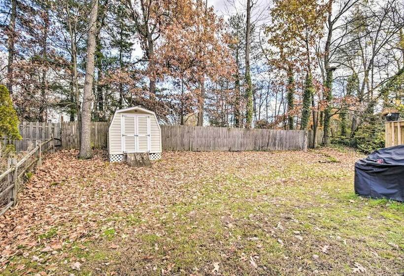 Joppatowne Home W/ Private Deck & Fireplace!