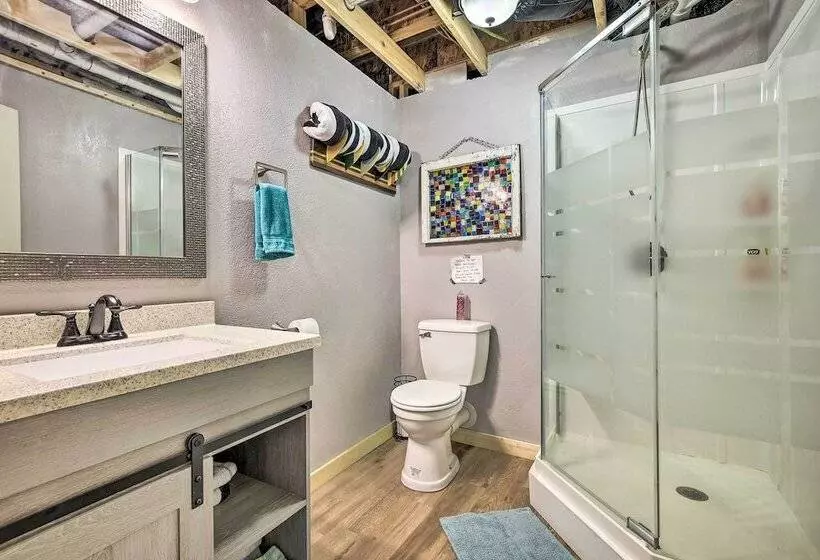 Lake Michigan Gem < Half Miles To Private Beach!