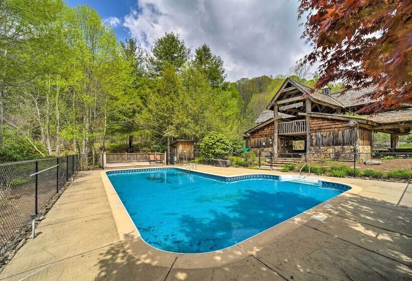 Mars Hill Cabin W/ Pool Table ~ 2 Mi To Wolf Ridge