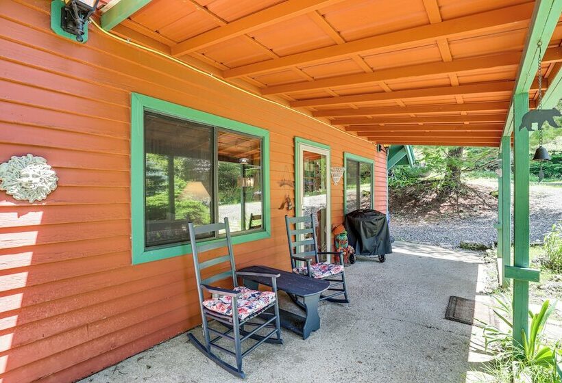 Mars Hill Cabin W/ Pool Table ~ 2 Mi To Wolf Ridge