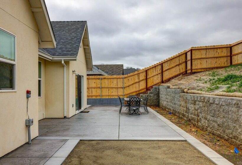 Modern Murphys Vacation Home Near Downtown!