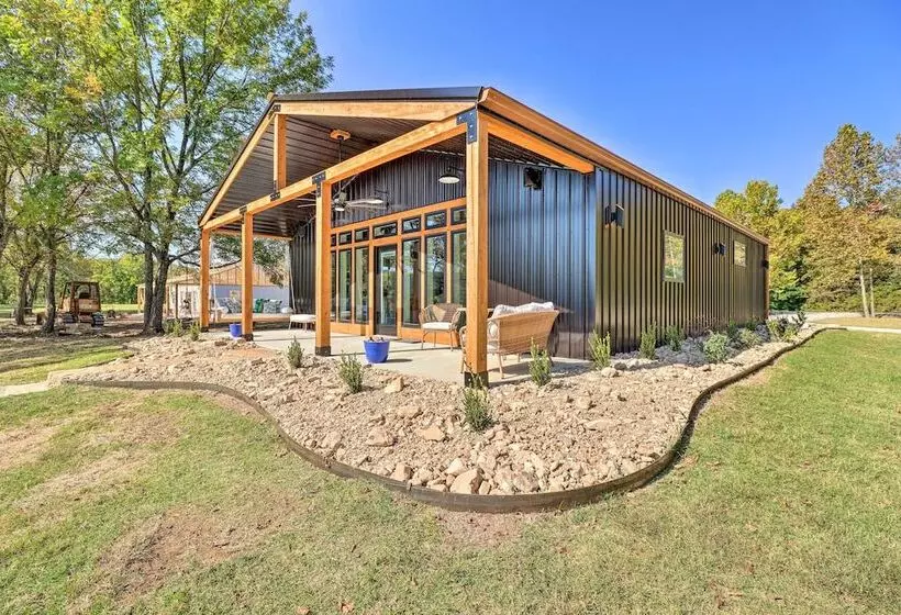 Modern Norfork House W/ Patio On White River!