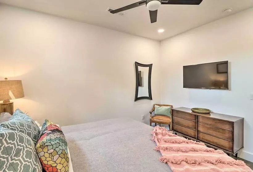 Modern Norfork House W/ Patio On White River!