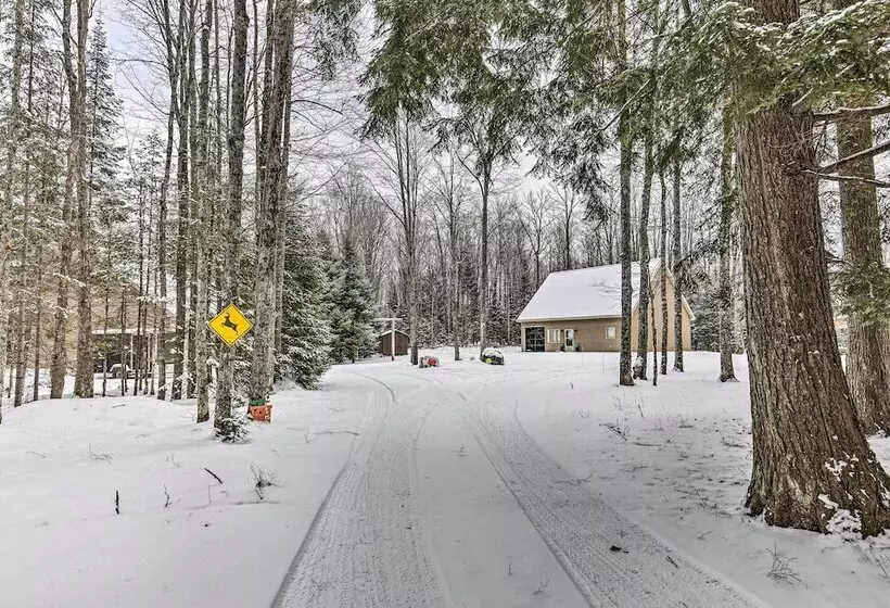 Phelps Cabin On 26 Acres W/ Fire Pit!