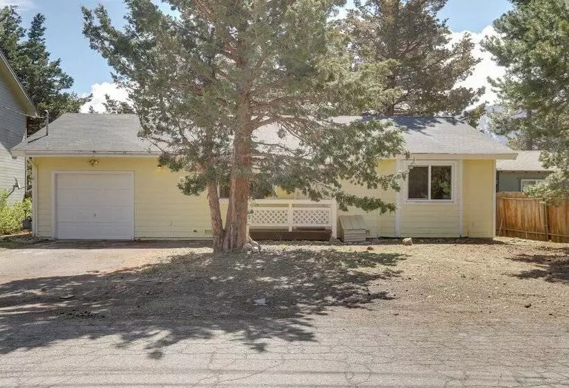 9 Mi To Heavenly Mountain: South Lake Tahoe Home