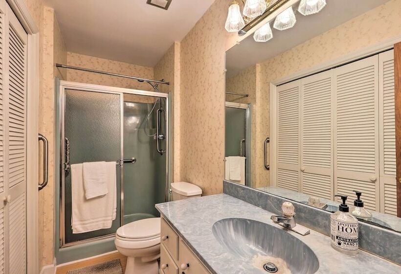 Riverfront Shelby Home W/ Private Boat Dock!