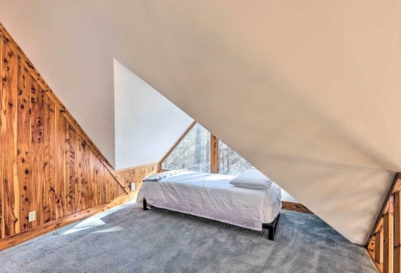 Riverfront Shelby Home W/ Private Boat Dock!